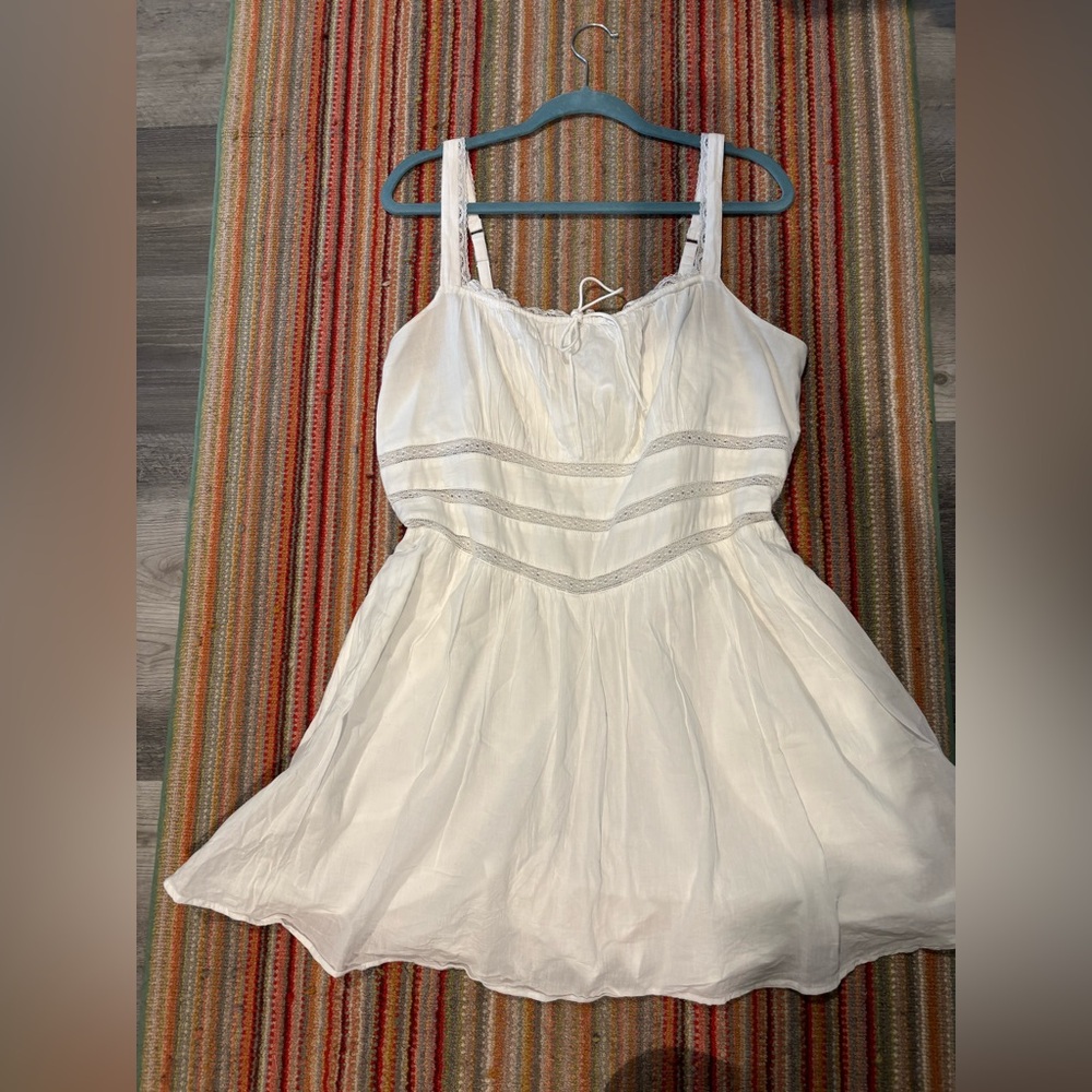 Abercrombie & Fitch White Linen Dress with Skort and Pockets